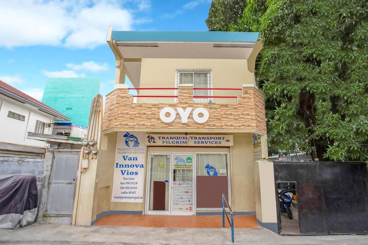Vaccinated Staff - OYO 808 Mye Tourist Inn Paranaque City Exterior foto