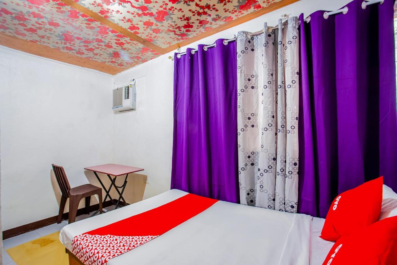 Vaccinated Staff - OYO 808 Mye Tourist Inn Paranaque City Exterior foto